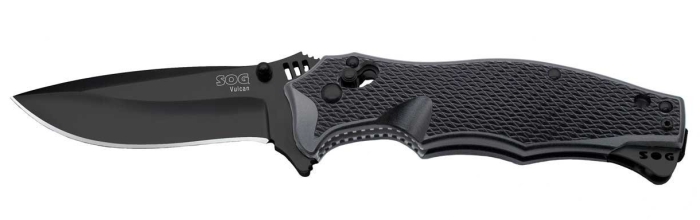 Vai alla recensione del coltello a serramanico SOG Vulcan Black Il SOG Vulcan Black, uno dei migliori coltelli a serramanico con lama in VG-10