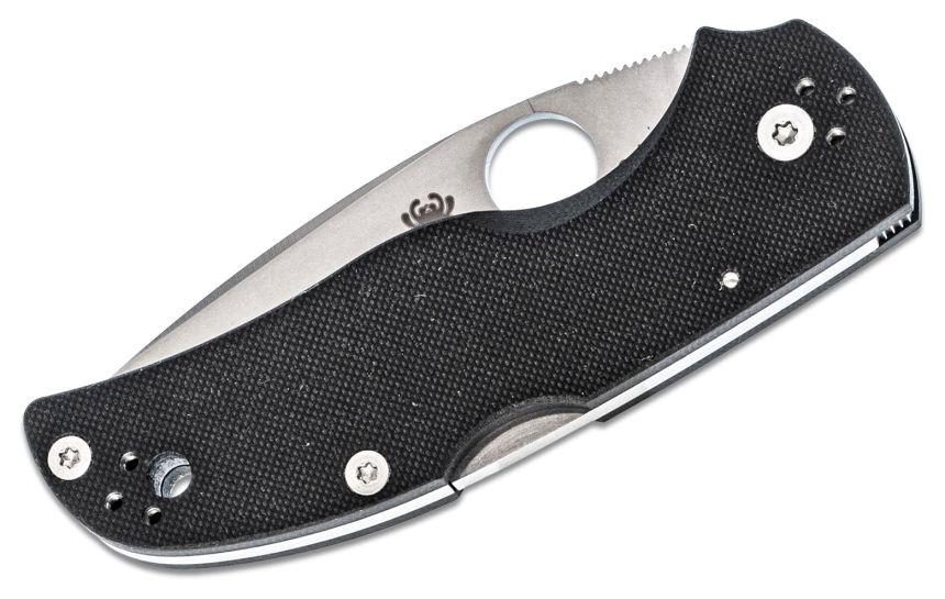 Il coltello a serramanico Spyderco Native 5 C41GP5 una volta serrato è molto compatto (misura solamente 10 centimetri), e può essere tenuto comodamente in tasca o agganciato al risvolto dei pantaloni