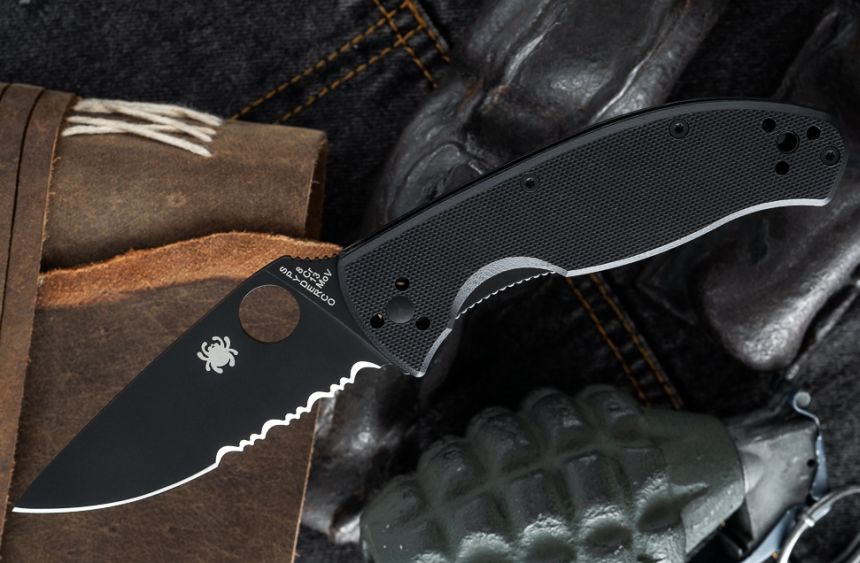 Il coltello tascabile a serramanico Spyderco Tenacious C122GBBKPS una volta aperto raggiunge quasi i 20 centimetri